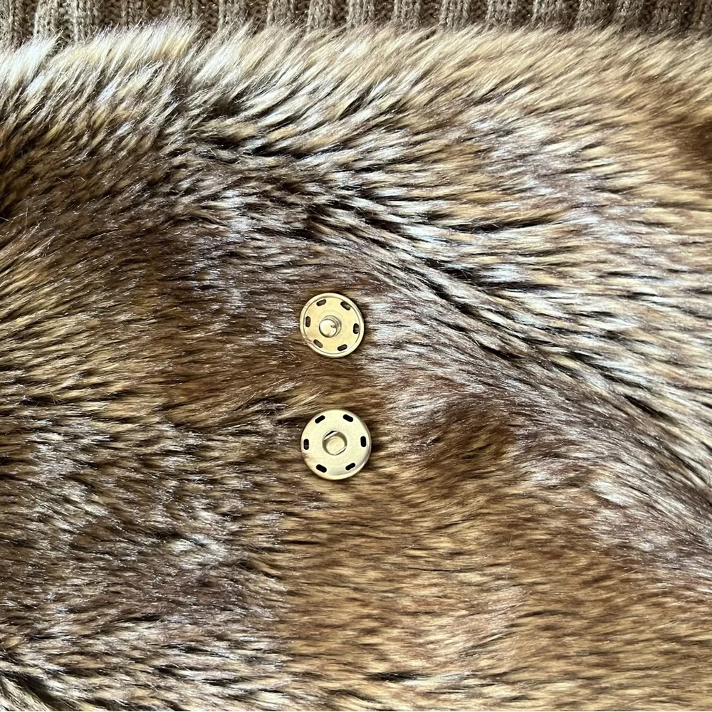 89th & Madison Y2K Vintage Faux Fur Brown Knit Collared Vest - Picture 7 of 11